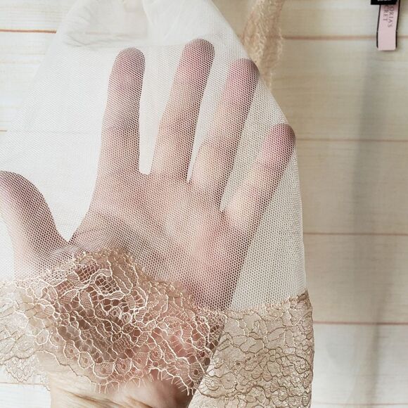 Victoria's Secret Sheer Mesh Eyelash Lace Trim Short Negligee Women's Size M/L - Picture 5 of 9